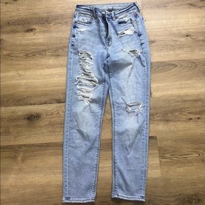 Size 2 American‎ eagle mom jeans high rise stretchy